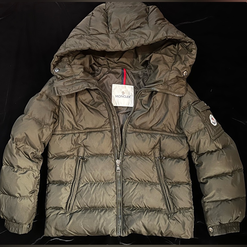 Boys / Girls Kids Moncler Hooded Down Puffer Jacket Sz 8 Khaki Green